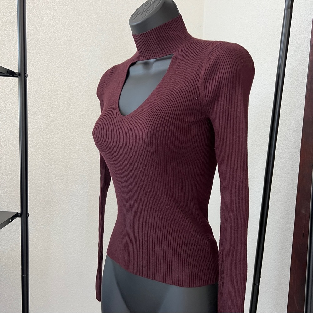 Turtle neck sweater